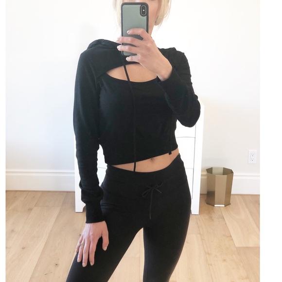 LAST 1! Black Cut Out Crop Top Hoodie Small - Picture 2 of 8